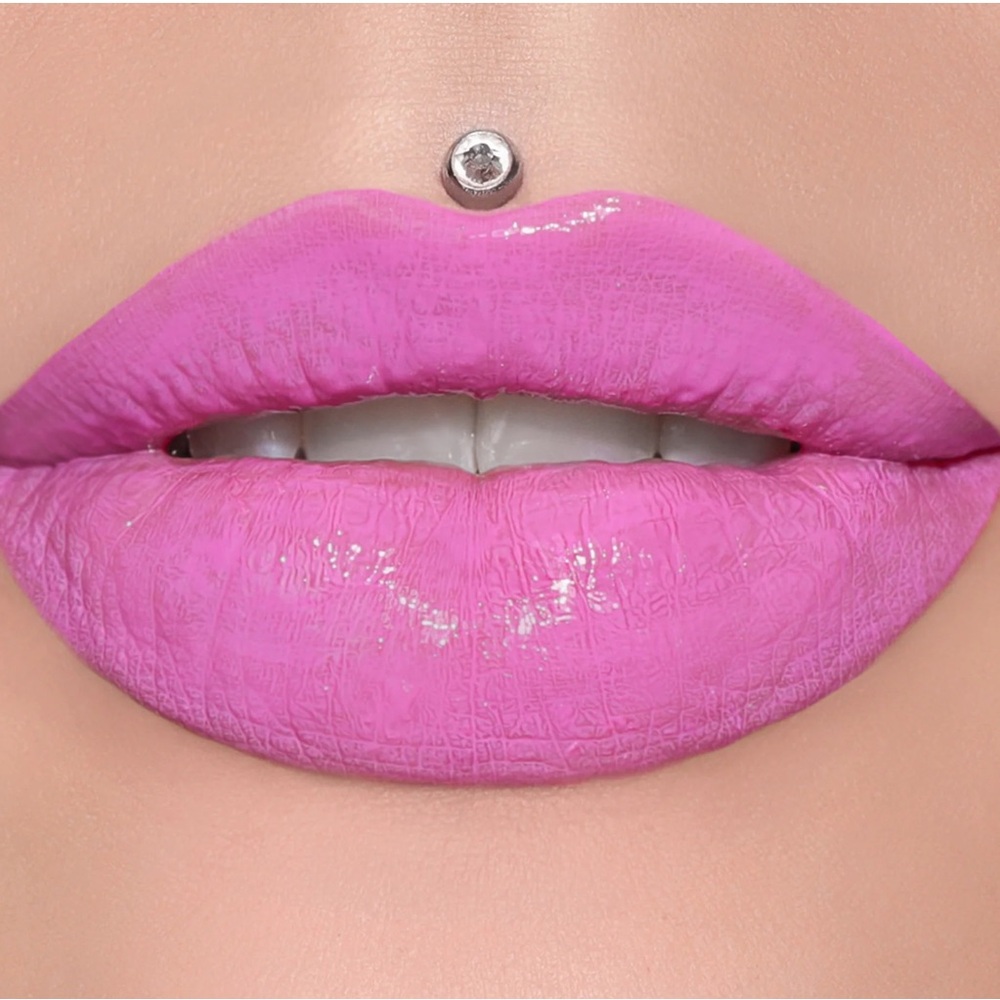 NEW Jeffree Star Cosmetics Supreme Gloss in Queen Supreme Neon Pink Full Pigment